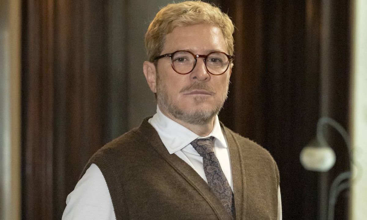 Quem Ama Cuida: Edvaldo choca ao acusar personagem por morte de Arthur