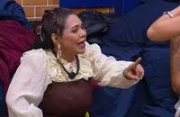 Enquete A Fazenda 18: Darlin dispara e humilha aliadas em votação