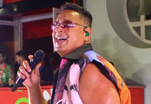 
					Xanddy anuncia Carnaval fora de época em Salvador neste domingo (7)
				
				