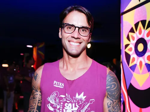 
					Daniel Cady se derrete por filho com Ivete Sangalo: 'Orgulho'
				
				