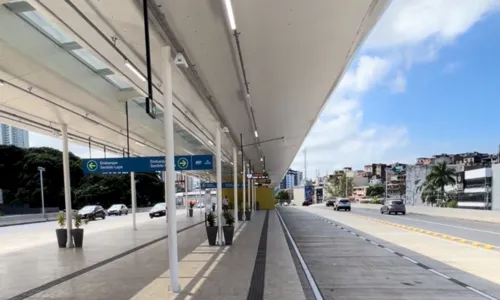 
				
					Sétimo terminal do BRT começa a funcionar no Vale das Pedrinhas
				
				