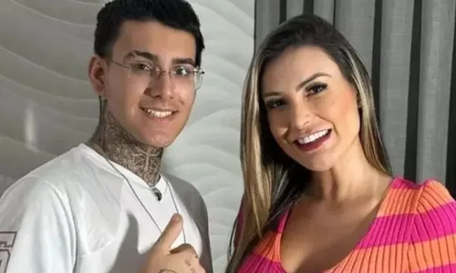 
				
					Andressa Urach elogia produção de conteúdo adulto do filho
				
				