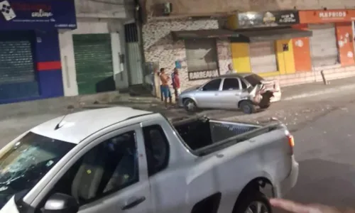 
				
					Salvador tem madrugada de acidentes com dois mortos após São João
				
				