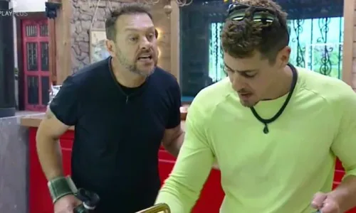 
				
					'A Fazenda 16': grupão planeja ataque contra o G4 em dinâmica: 'Bater'
				
				