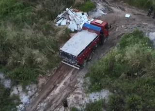 Homem é preso por retirar areia das dunas de Jauá, na Bahia