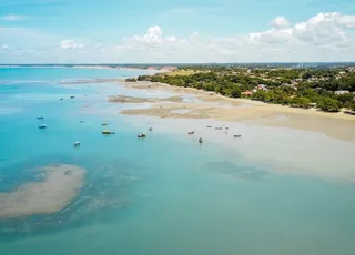 Distrito de Prado, na Bahia, encanta turistas do Brasil e do mundo