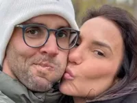 Ivete Sangalo faz balanço de viagem aos EUA: 'Muito beijo na boca'
