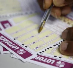Concurso 3243: Lotofácil sorteia R$ 1,7 milhões nesta terça (12)