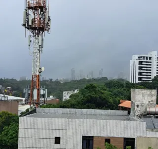 Quarta-feira será de chuva e céu nublado em Salvador; veja previsão