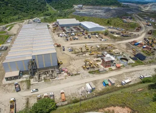 Mineradora britânica anuncia demissão de 70% dos funcionários na Bahia