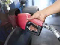 Acelen anuncia redução no preço da gasolina na Bahia
