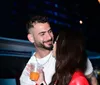 Ex-BBB Nizam vive romance secreto com ex-Record; entenda