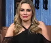 Record bate o martelo e dá nova chance a Rachel Sheherazade