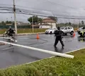 Chuva forte causa deslizamento de terra e quedas de árvore em Salvador