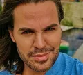Eduardo Costa surpreende com novo visual e explica mudança