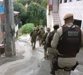 Mulher é vítima de bala perdida enquanto estendia pano de prato na BA