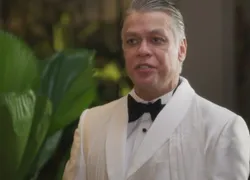 Garota do Momento: Juliano descobre segredo que pode destruir império
