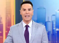 Luiz Bacci se revolta ao vivo com equipe do SBT: 'Uma zona'