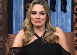 Record bate o martelo e dá nova chance a Rachel Sheherazade