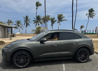 Impressionante: fizemos o test drive no Porsche Macan 4 Electric