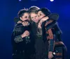 Maiara e Maraisa caem no choro em homenagem para Marília Mendonça