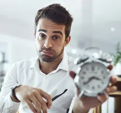 Procrastinação: a velha arte de empurrar tudo com a barriga
