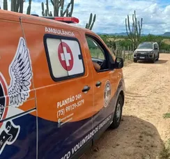 Socorristas são assaltados e celular de emergência é roubado na Bahia