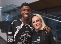 Ana Maria Braga vira vizinha de Vini Jr e ostenta presente do craque