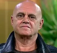 Morre ex-participante de ‘A Fazenda’ Oscar Maroni, aos 74 anos