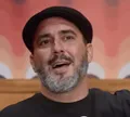 André Marques perde a paciência após ataque sobre vício
