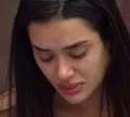 BBB 26: Jordana cai no choro por Paredão e web faz acusação: 'Atriz'