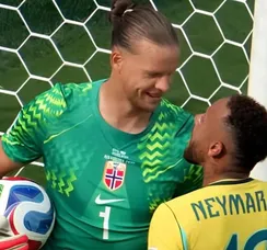 Copa do Mundo: leitura labial revela fala de Neymar para goleiro