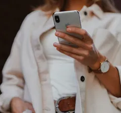 Justiça da Bahia anuncia app para mulheres pedirem medida protetiva