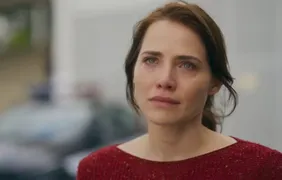 Quem Ama Cuida: Adriana revela segredo e reencontra Pedro após cadeia