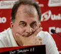Presidente do Vitória sobe o tom contra o Grêmio: ‘Time caloteiro'