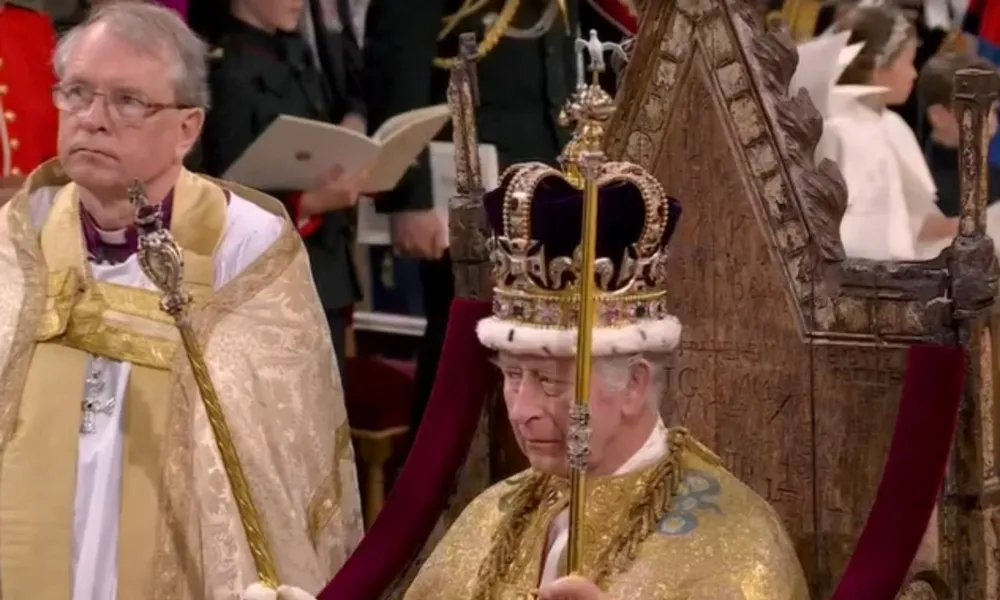 
		
			Charles III é o novo rei da Inglaterra; veja fotos
		