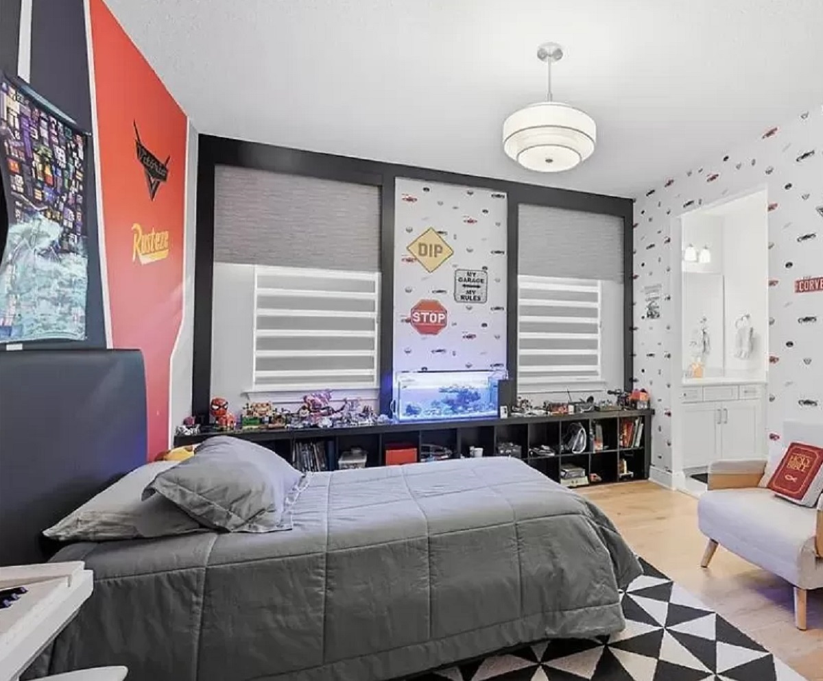 André Valadão coloca mansão de R$ 8,5 milhões à venda em Orlando; veja