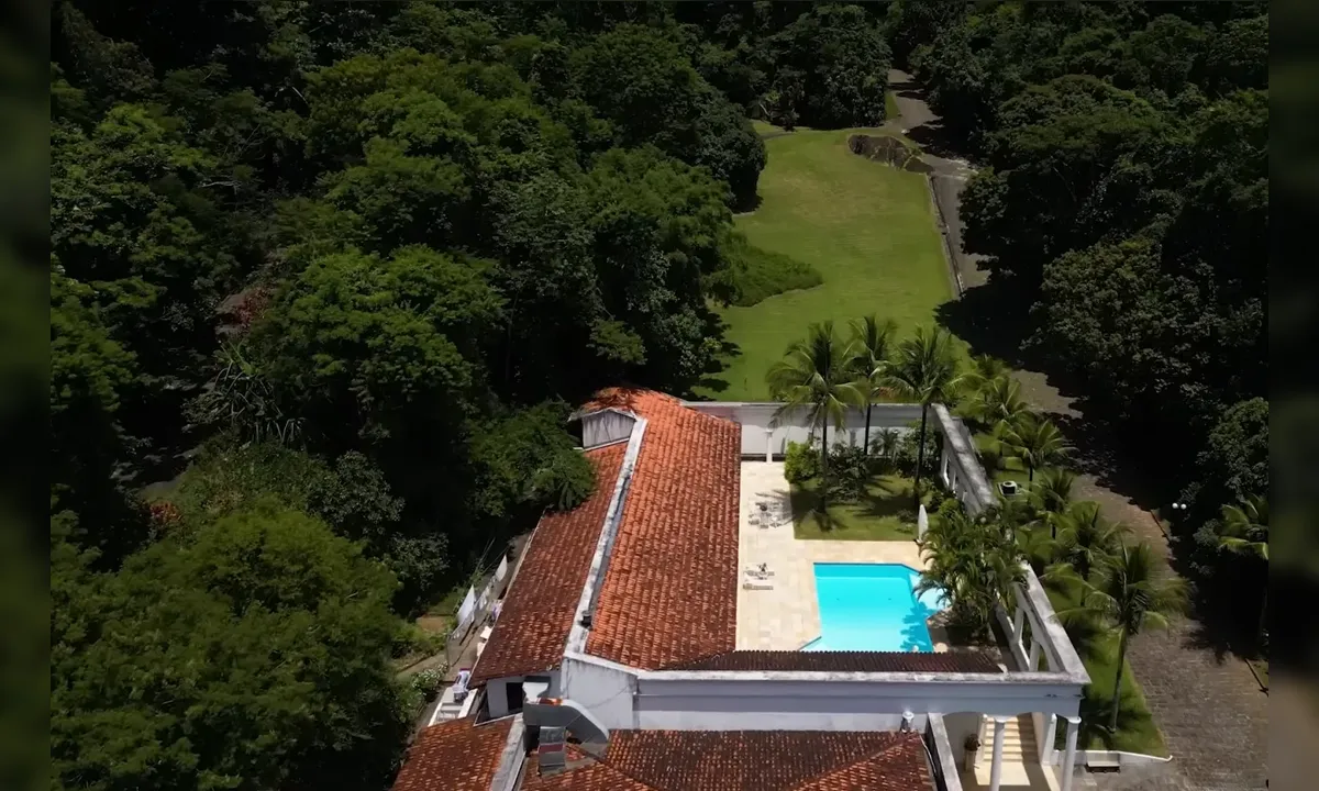 Como é a mansão de Renato Aragão, o Didi, que teve penhora ordenada pela Justiça por dívida astronômica de IPTU