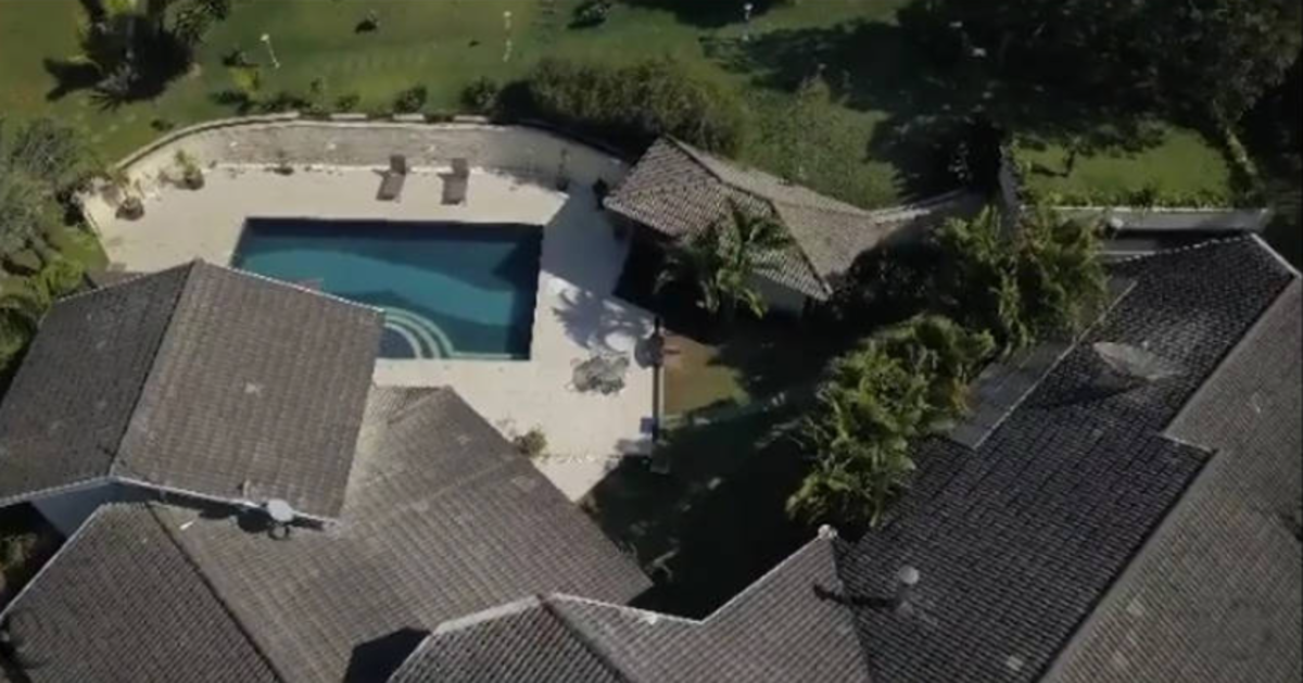 Cantor Rick chegou a anunciar mansão por R$ 11,9 milhões