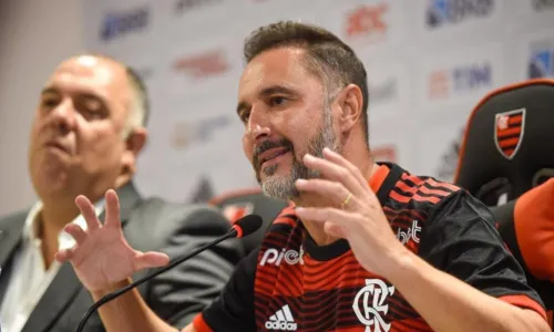 
				
					Sucessão de fracassos balança continuidade de VP a no Flamengo
				
				