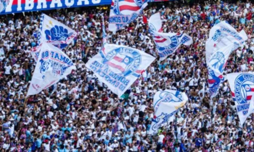 
				
					Bahia anuncia promoção de ingressos para semi do Baianão: 'R$ 10'
				
				