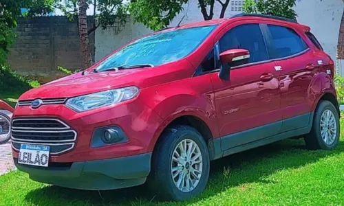 
				
					Leilões oferecem veículos com lance inicial de R$ 5 mil
				
				