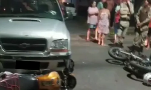 
				
					Motociclista arremessado em acidente passa por cirurgia na Bahia
				
				