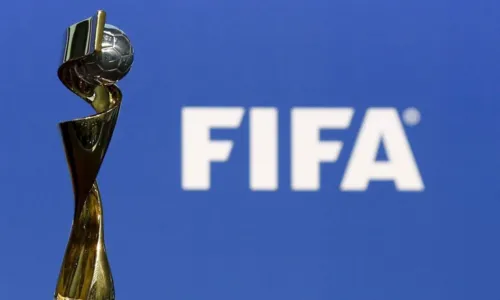 
				
					Fifa inicia processo de candidatura para sediar Copa feminina 2027
				
				