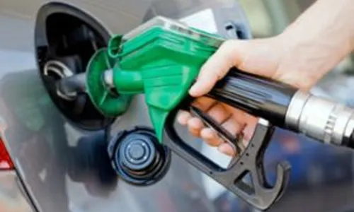 
				
					Acelen anuncia  redução no preço da gasolina na Bahia
				
				