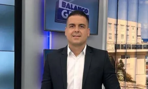
				
					Golpe do Pix: Marcelo Castro e editor da TV Itapoan são demitidos
				
				