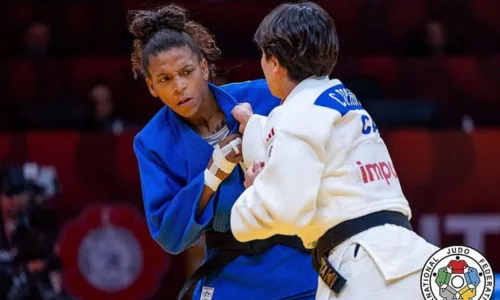 
				
					Rafaela Silva conquista ouro no Grand Slam de Antalya de judô
				
				