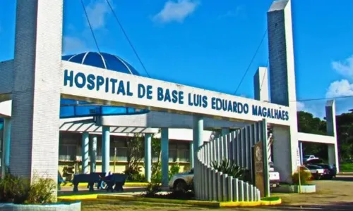 
				
					Mulher trans invade hospital com corpo em chamas na Bahia
				
				