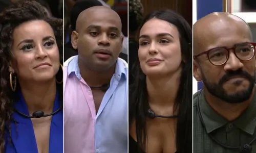 
				
					BBB 23: Domitila, Cezar, Larissa e Ricardo estão no paredão
				
				