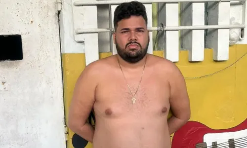 
				
					Suspeito de comandar ataques no RN de Salvador é transferido
				
				